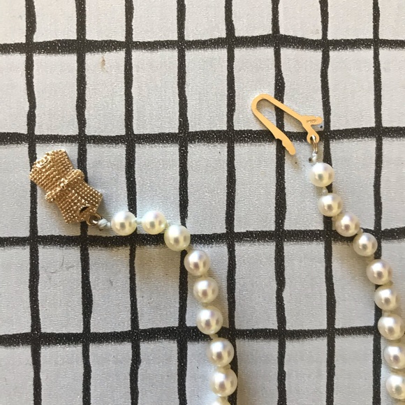 NOT FOR SALE MIKIMOTO Sea Magic 14k clasp Gradua Pearl necklace - Picture 4 of 16